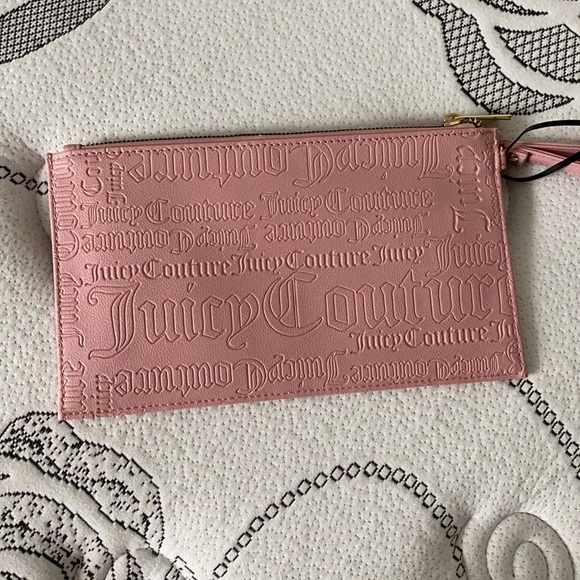 Juicy Couture All Out Of Love Wristlet - Picture 4 of 9